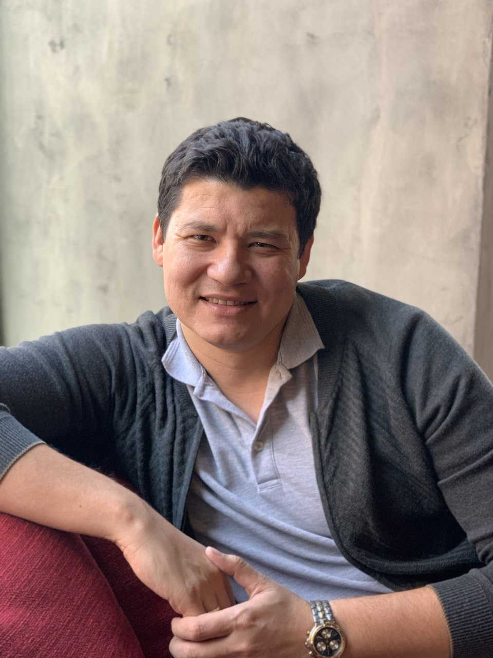 Закир Мавлянов — один из ведущих IT-экспертов Узбекистана и основатель LIFESTYLE CREATIVE